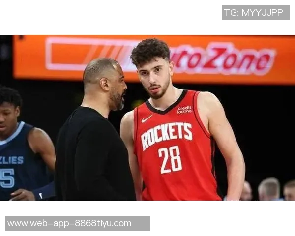 考辛斯称赞申京实力强大但火箭仍需提升控卫位置并合理利用KD的进攻能力